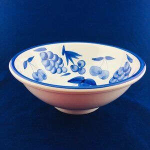 STOVIGLIERIE White Blue Fruit Trim Large Pottery Italy Round Serving Pasta Bowl